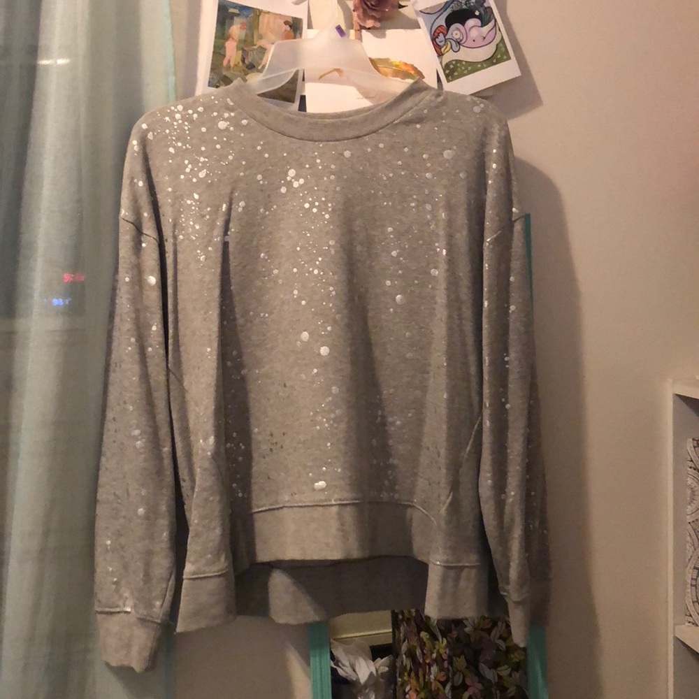 Gray sweater with metallic paint splatter